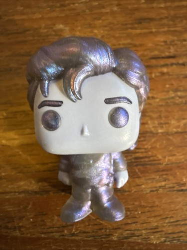 Stranger things kinder joy - stranger,