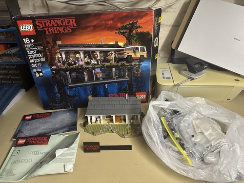 Lego stranger things 75810 - lego,